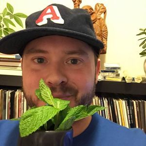 Meet your Posher, Adam